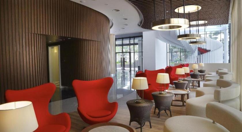 Brits Hotel Karawang Exterior foto